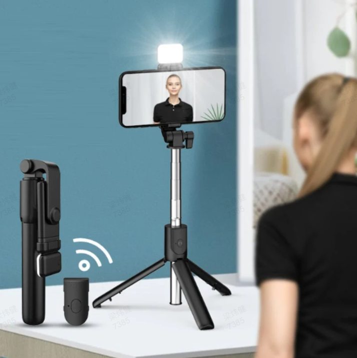 ๐ Hot sale 50% OFFโจ4-in-1 Multifunctional magnetic selfie stick with 360ยฐ rotation