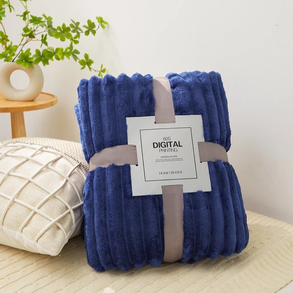 MarshmallowHug™ – Ultra-Soft Winter Fur Blanket