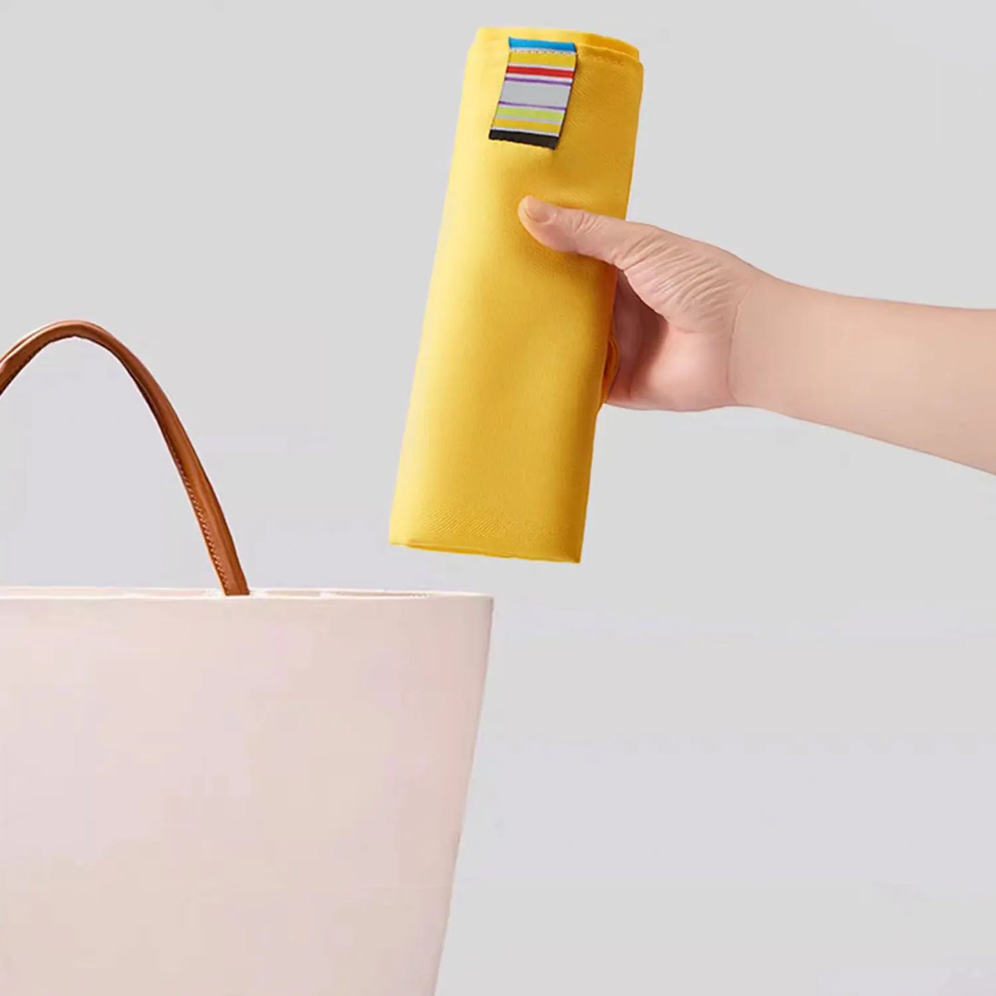 EasySeat – Portable Baby Safety Anywhere!